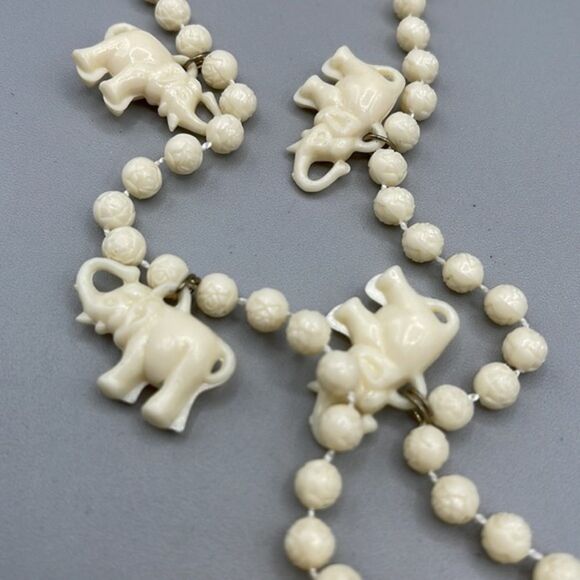 Vintage Celluloid large lucky Elephant statement necklace . - Picture 8 of 11